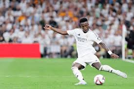 欧冠淘汰赛前瞻：巴萨客场挑战曼联,